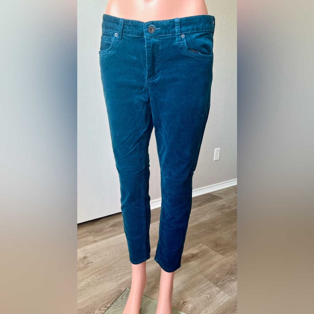 Stylish Teal Skinny Corduroy Pants
